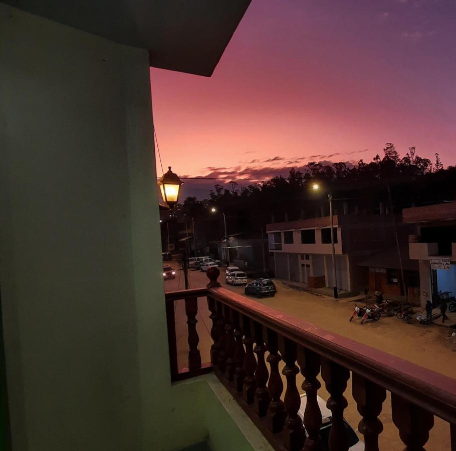 Hostal Kollaron Chachapoyas Exterior foto